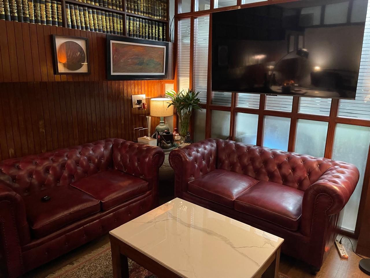 Client lounge and law library at DEMETERALI LEGAL
